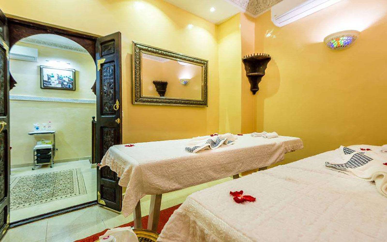 Marrakech: Palmeraie Quad Bike & Traditional Moroccan Spa