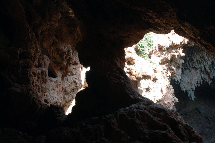 Ouzoud Waterfalls and Iminifri 2 Days Excursion