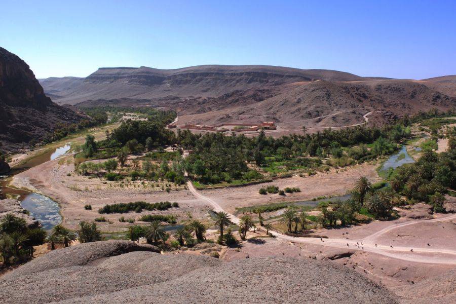 Ouarzazate, Kasbah Ait ben haddou & Oasis Fint 2 days Tour