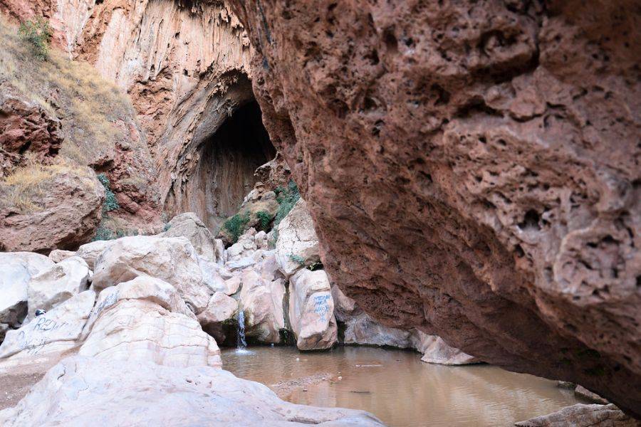 Ouzoud Waterfalls and Iminifri 2 Days Excursion