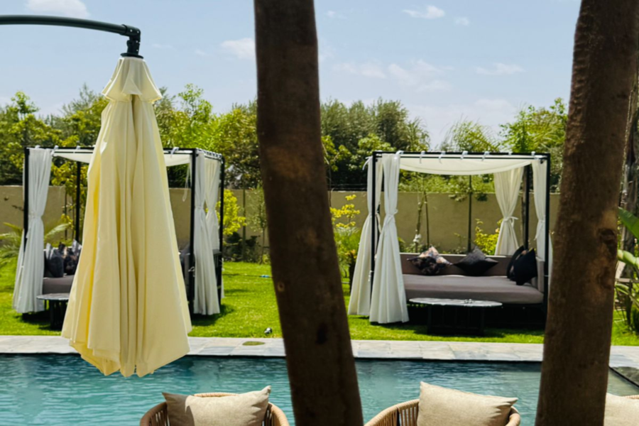 Marrakech Day Pass Pool Including Lunch and Shuttle - Chill Out