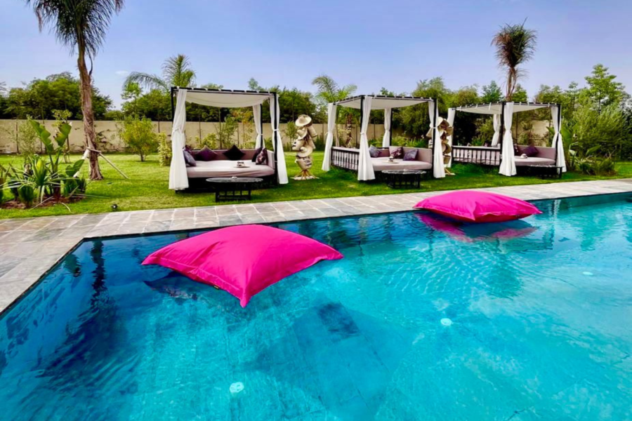 Marrakech Day Pass Pool Including Lunch and Shuttle - Chill Out